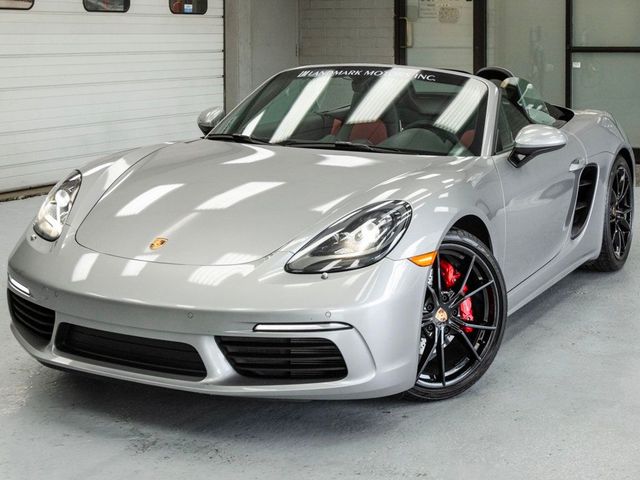2024 Porsche 718 Boxster S