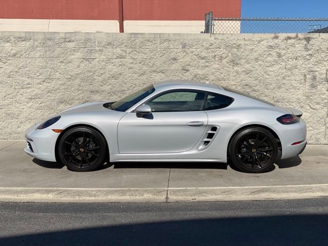 2024 Porsche 718 Cayman 