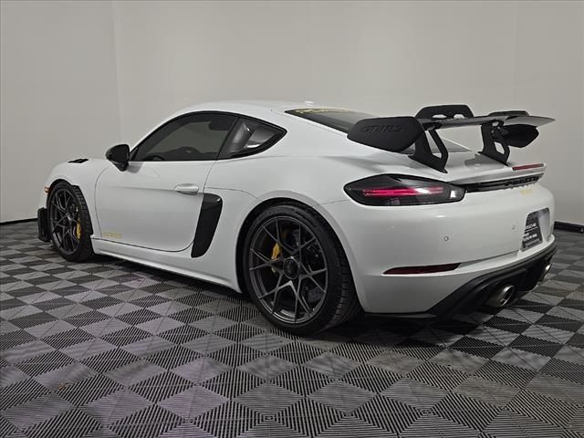 2024 Porsche 718 Cayman GT4 RS