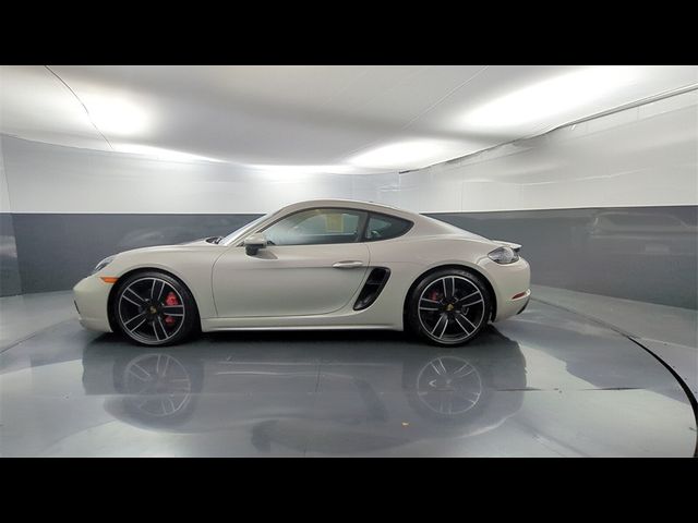 2024 Porsche 718 Cayman GTS 4.0