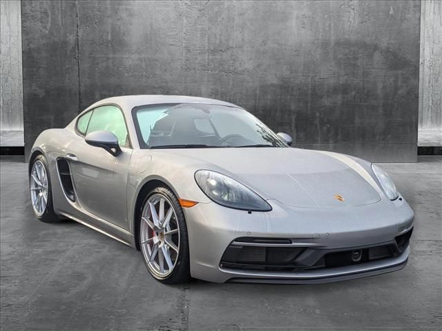 2024 Porsche 718 Cayman GTS 4.0