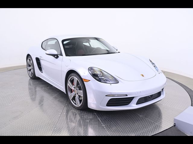 2024 Porsche 718 Cayman S