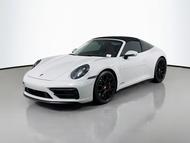 2024 Porsche 911 4 GTS