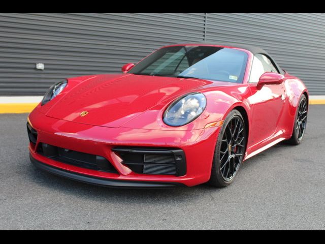 2024 Porsche 911 Carrera GTS