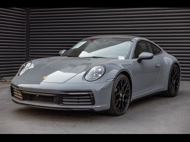 2024 Porsche 911 Carrera