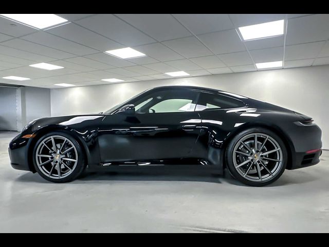 2024 Porsche 911 Carrera