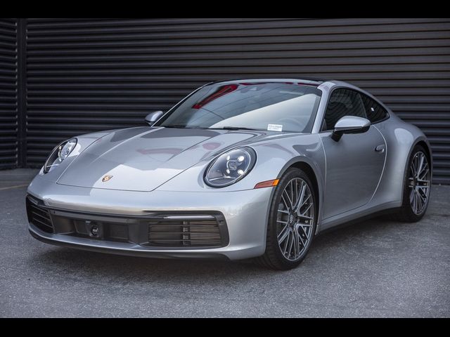 2024 Porsche 911 Carrera