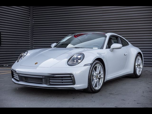 2024 Porsche 911 Carrera