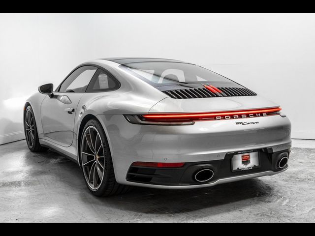 2024 Porsche 911 Carrera