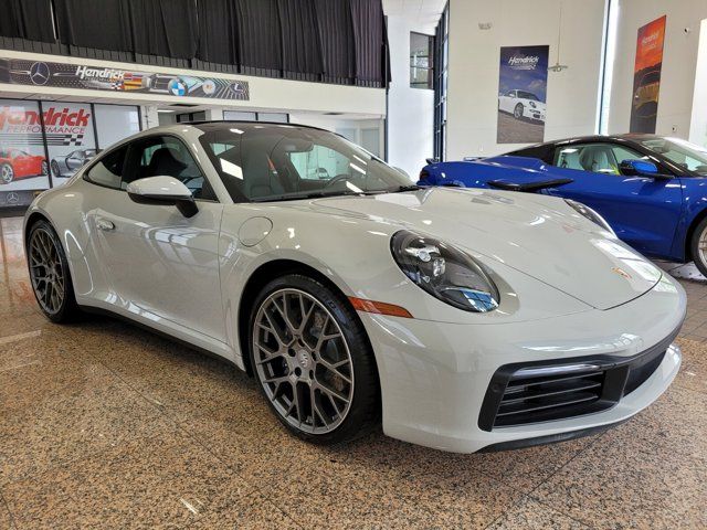 2024 Porsche 911 Carrera