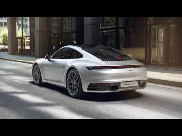 2024 Porsche 911 Carrera 4