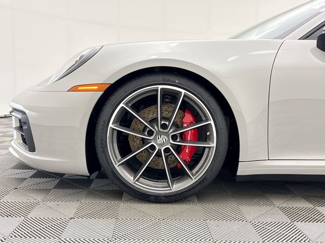 2024 Porsche 911 Carrera 4S