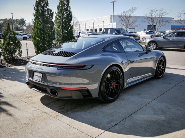 2024 Porsche 911 Carrera GTS