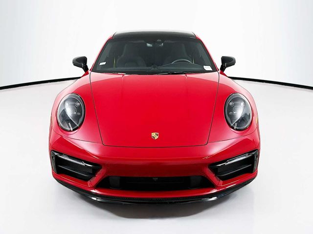 2024 Porsche 911 Carrera 4 GTS