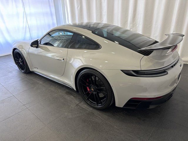 2024 Porsche 911 Carrera 4 GTS