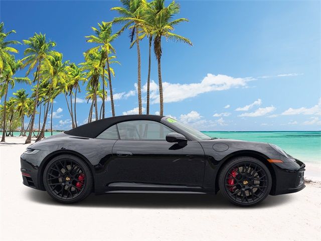 2024 Porsche 911 Carrera 4 GTS