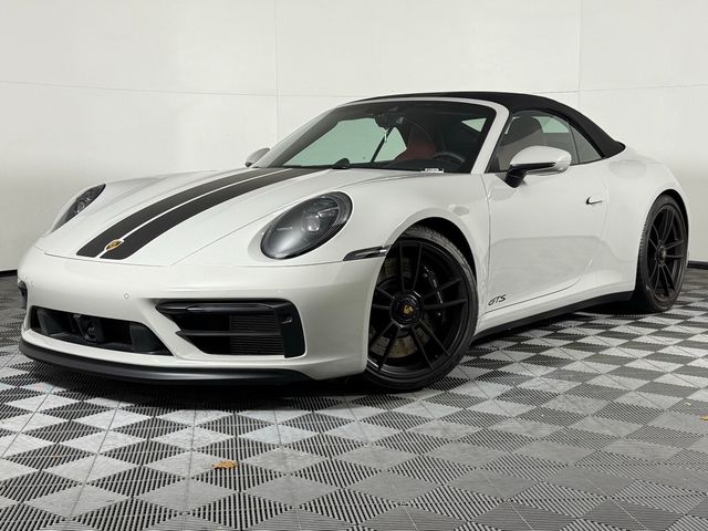 2024 Porsche 911 Carrera 4 GTS