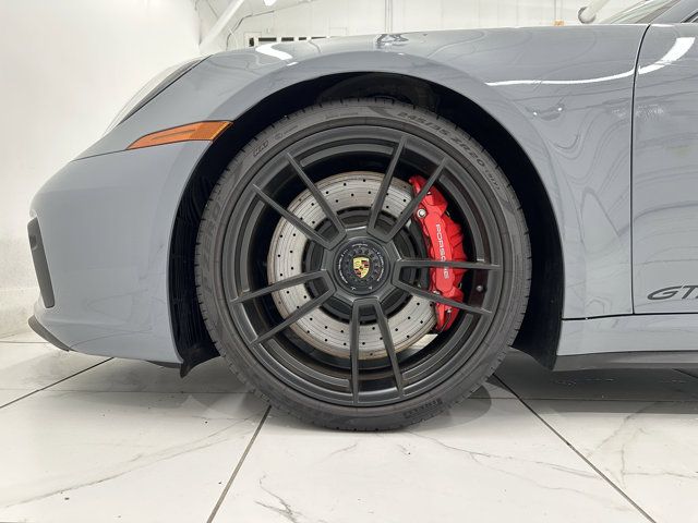 2024 Porsche 911 Carrera 4 GTS