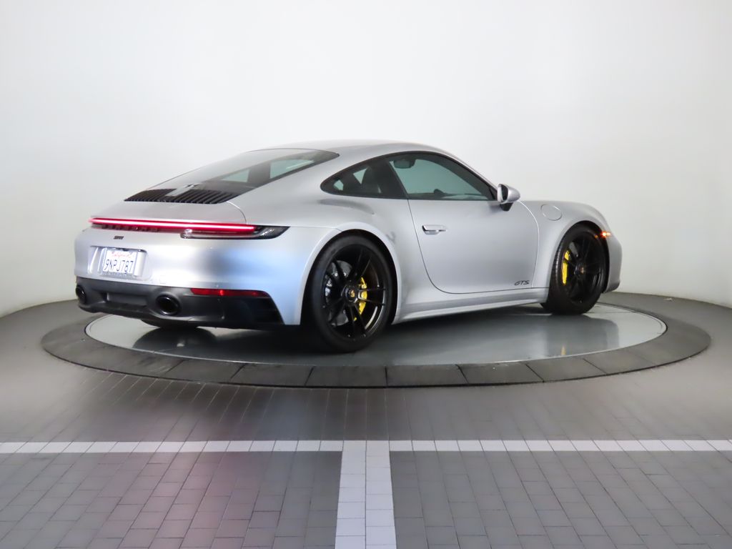 【MAXICHAMPS】Porsche 911 Carrera S Porsche 911 996 Mki Carrera 1998 Black Metal Maxichamps