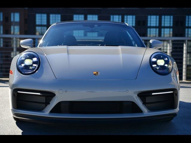 2024 Porsche 911 Carrera GTS
