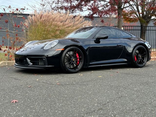 2024 Porsche 911 Carrera GTS