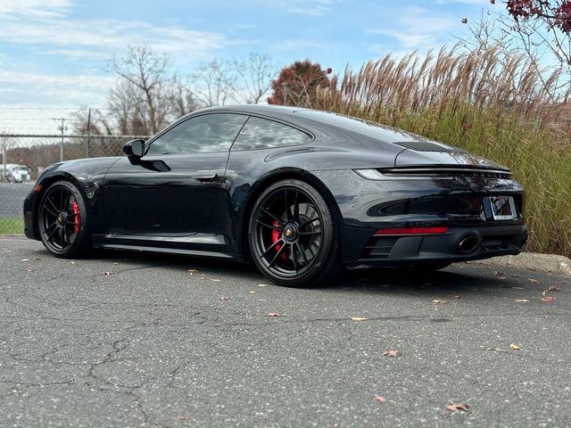 2024 Porsche 911 Carrera GTS