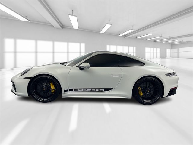 2024 Porsche 911 Carrera 4 GTS