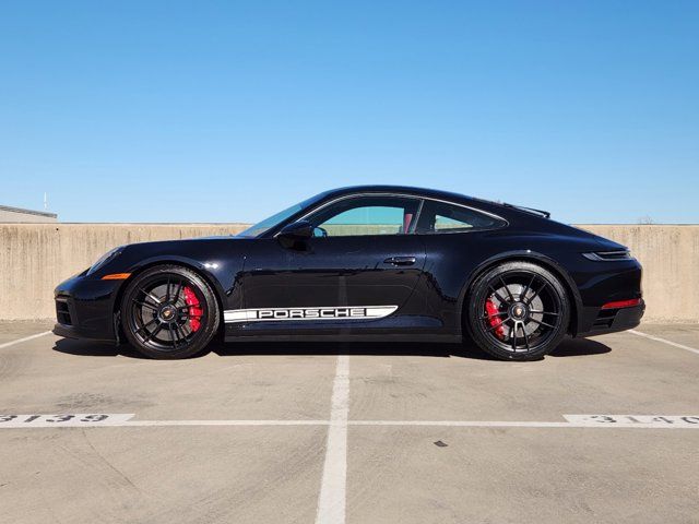 2024 Porsche 911 Carrera GTS