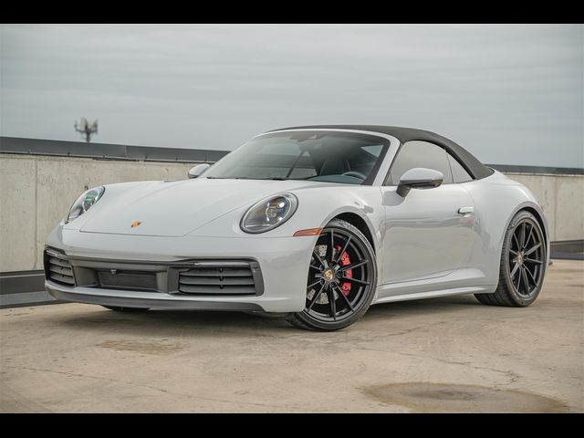 2024 Porsche 911 Carrera 4 GTS