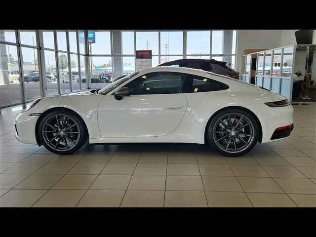 2024 Porsche 911 Carrera