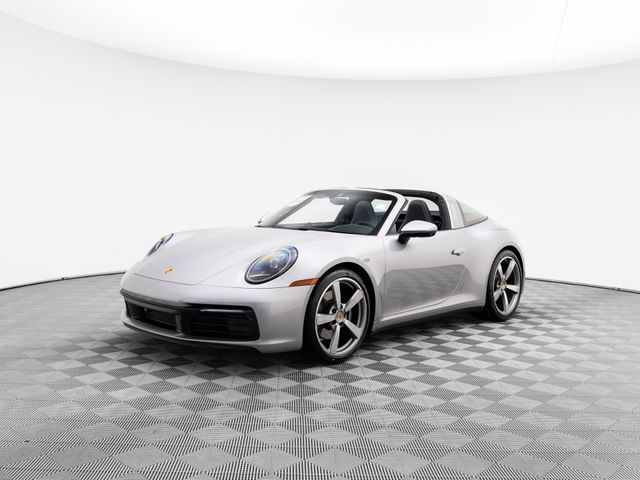 2024 Porsche 911 4S