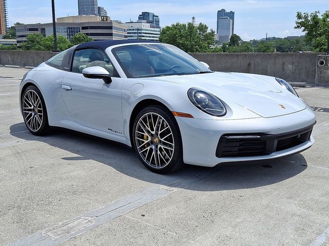 2024 Porsche 911 4S