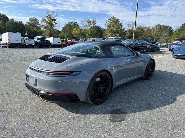 2024 Porsche 911 4 GTS