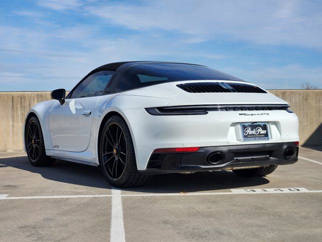 2024 Porsche 911 4 GTS