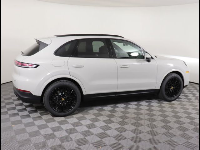 2024 Porsche Cayenne Base