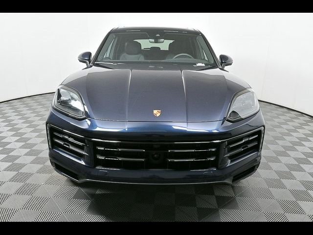 2024 Porsche Cayenne Base