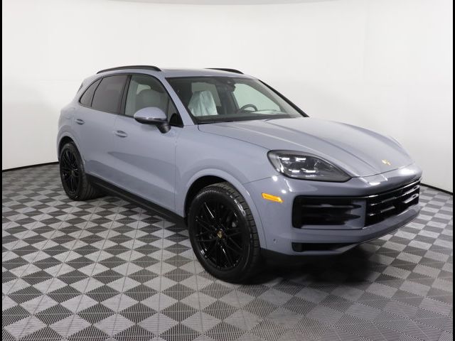 2024 Porsche Cayenne Base