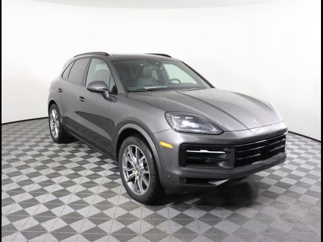 2024 Porsche Cayenne Base