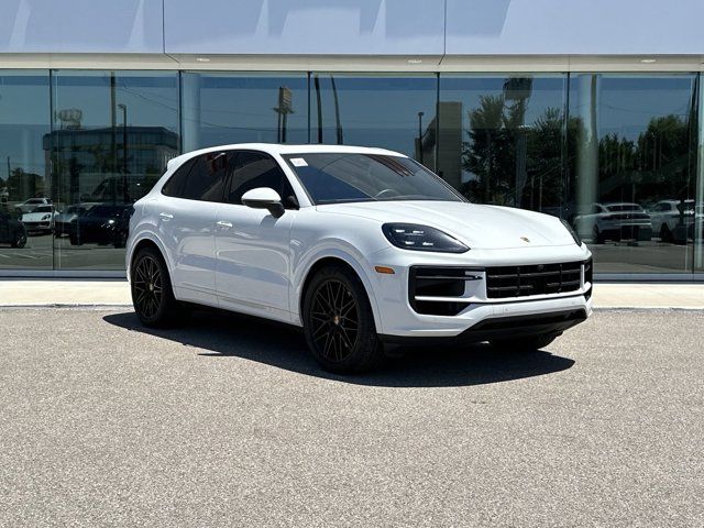 2024 Porsche Cayenne Base