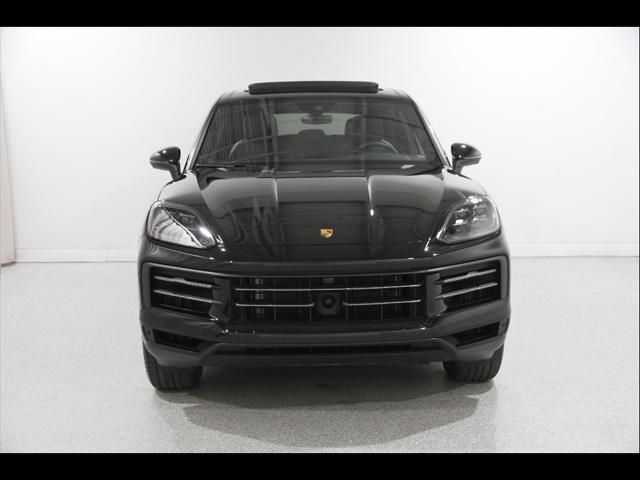 2024 Porsche Cayenne Base