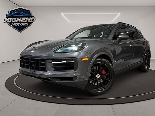 2024 Porsche Cayenne Base