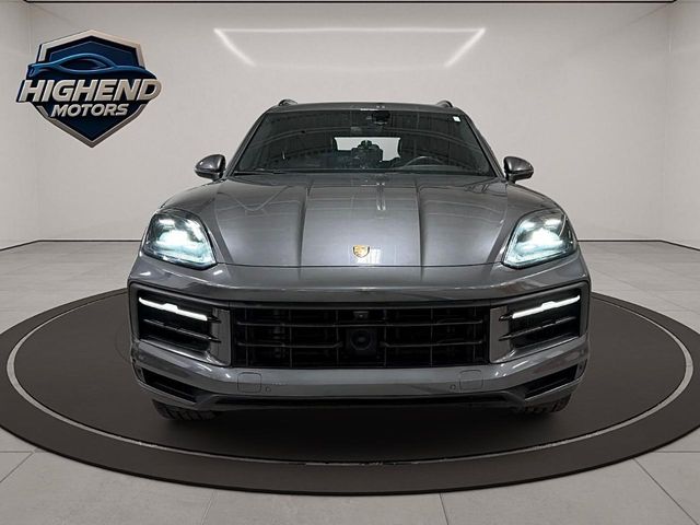 2024 Porsche Cayenne Base