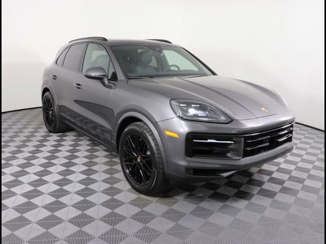 2024 Porsche Cayenne Base