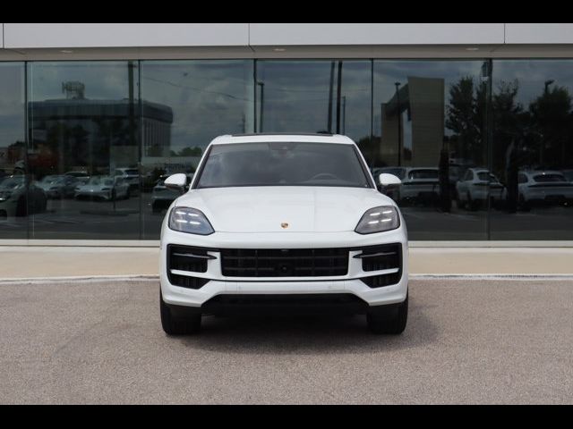 2024 Porsche Cayenne Base