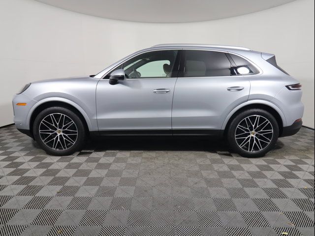 2024 Porsche Cayenne Base