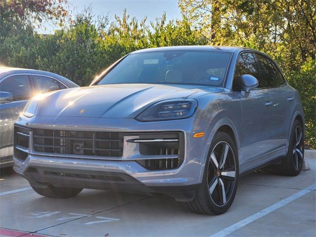 2024 Porsche Cayenne Base