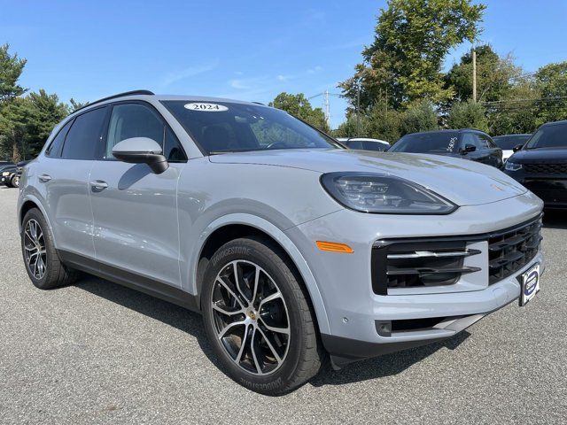 2024 Porsche Cayenne Base