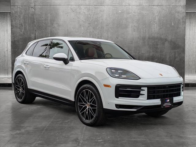 2024 Porsche Cayenne Base