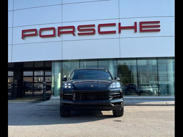 2024 Porsche Cayenne Base