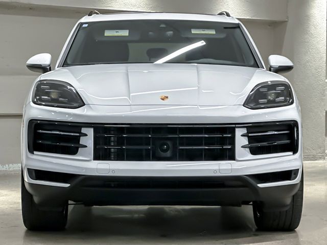 2024 Porsche Cayenne Base